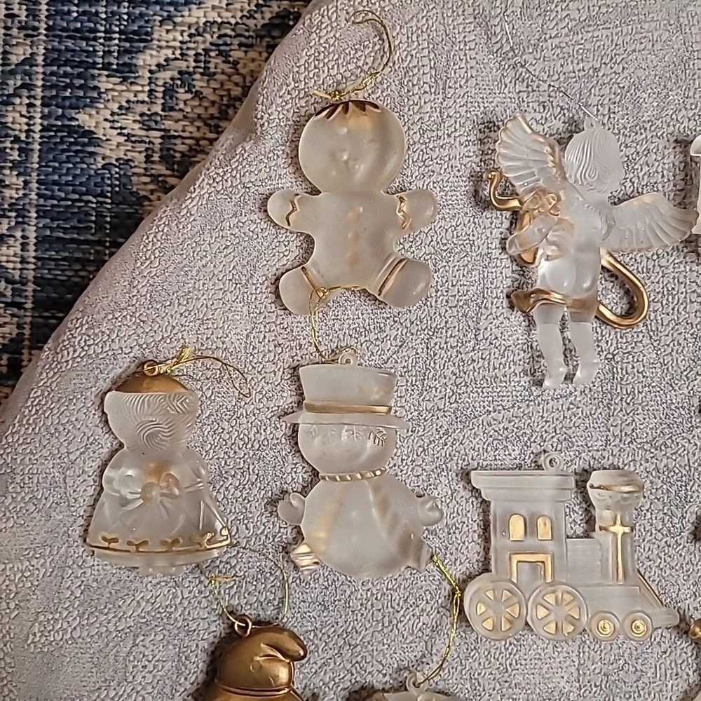 Lot of‎ 13 Acrylic Clear & Gold Christmas Tree Ornaments